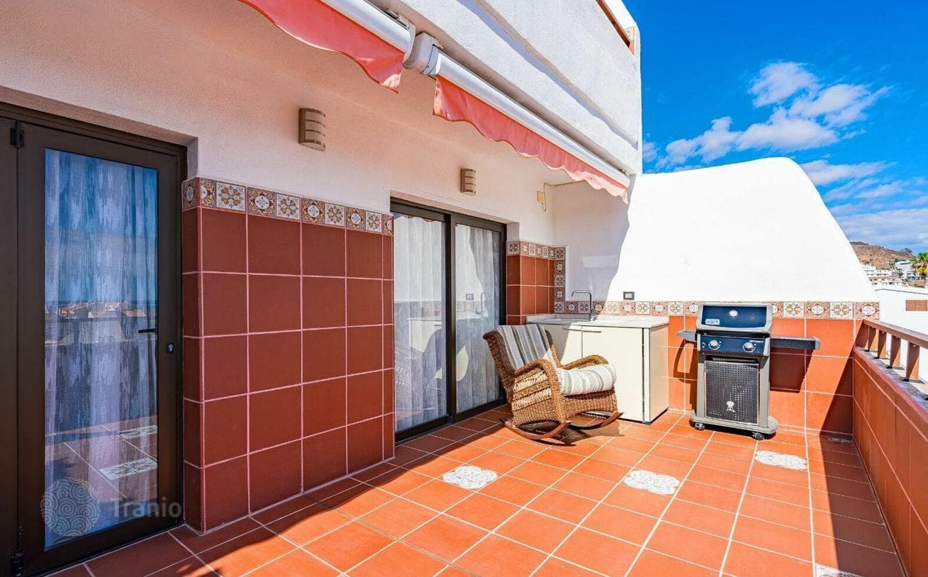 2-Bedroom Penthouse with Ocean View in Los Cristianos, Tenerife