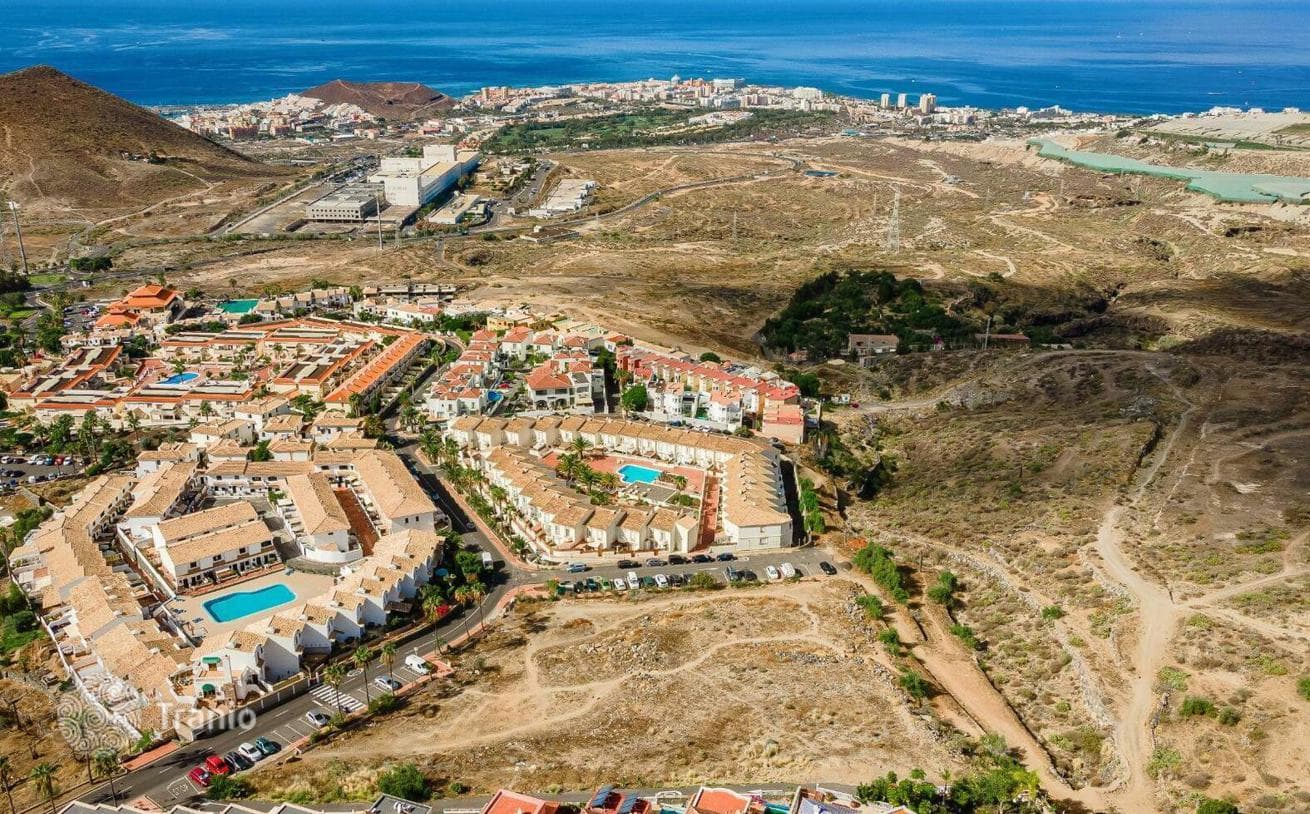 Large Land Plot for Development in Chayofa, Tenerife, photo 3