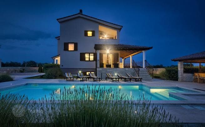 Luxury Villa with Private Pool and Sports Courts in Pula, Istria, photo 4