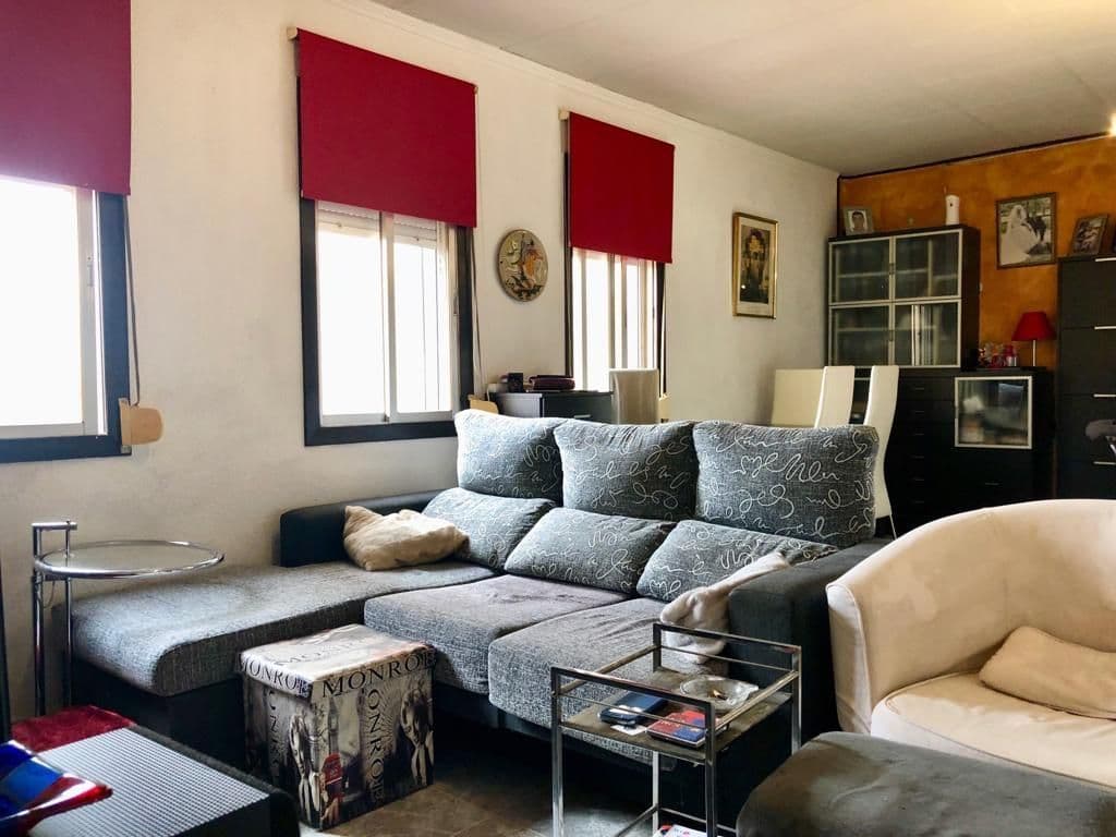 Квартира в Барселоне, Испания, 68 м²
