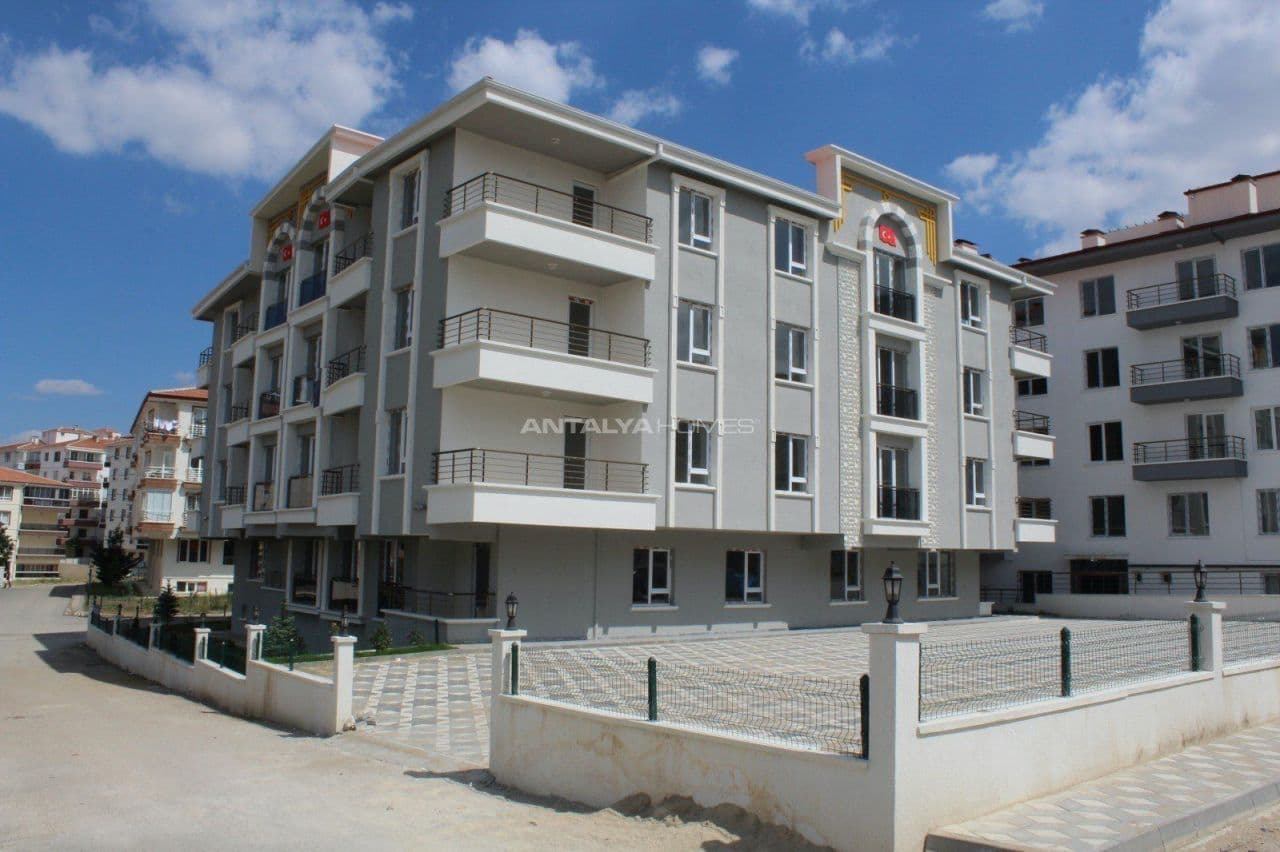 3-Bedroom Apartment in Kecioren, Ankara, photo 3