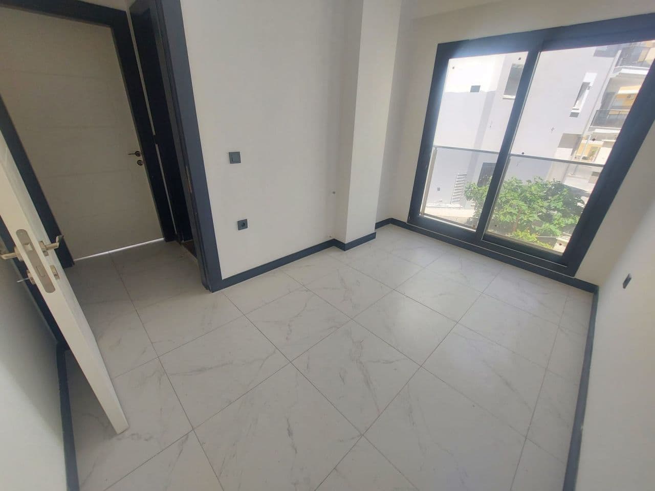 2-Bedroom Apartment in Didim, photo 2