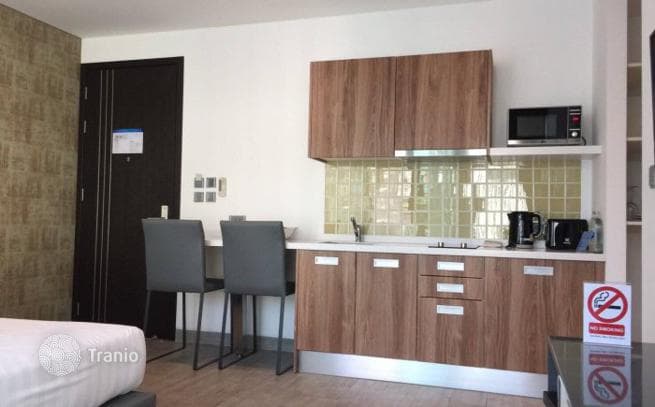 1-комнатные апартаменты в кондо 37 м² в Патонге, Таиланд