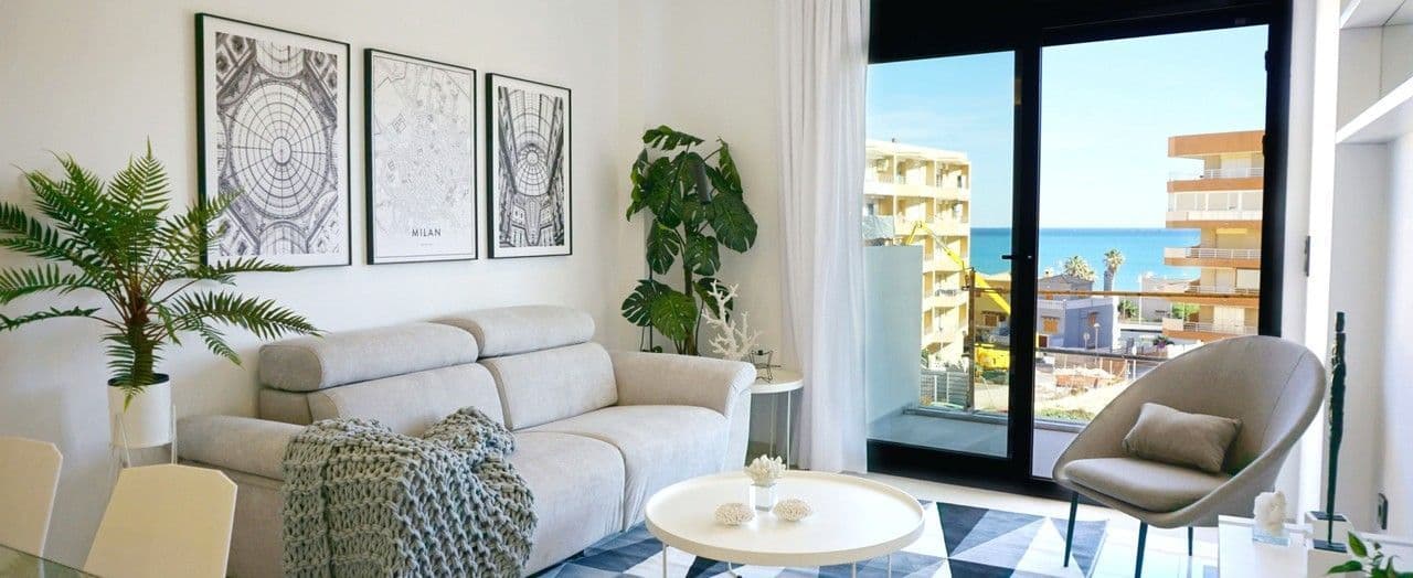 2-Bedroom Apartment in Guardamar del Segura, photo 4