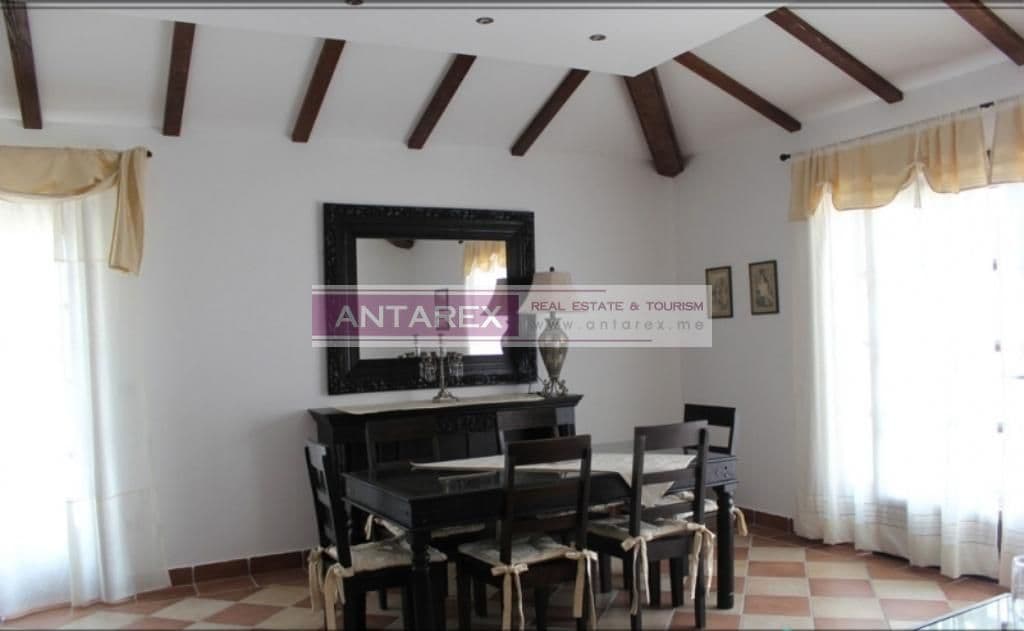 Апартаменты в Костанице, Черногория, 61 м², фото 3