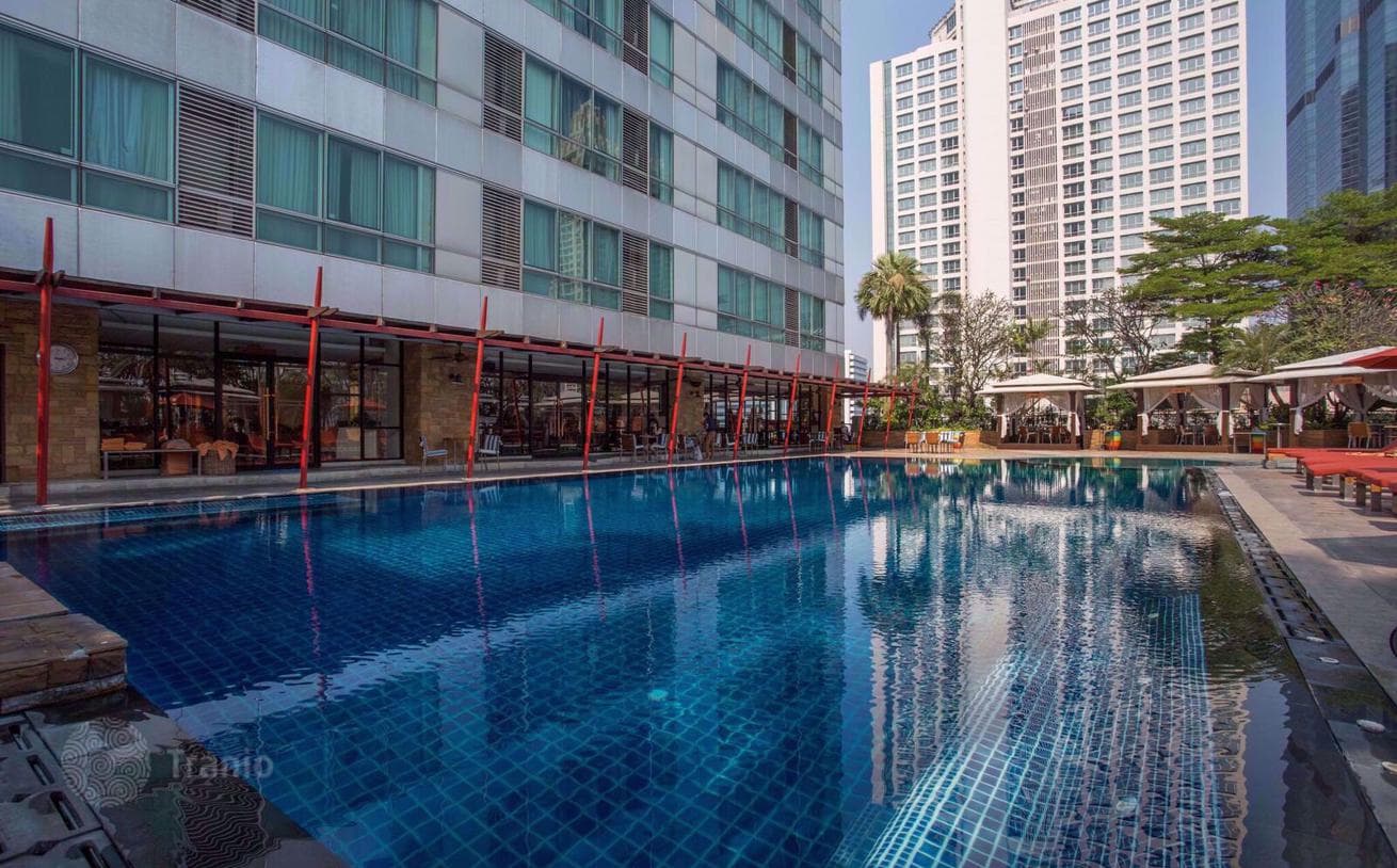 4-Bedroom Penthouse in Sathon, Bangkok, photo 3