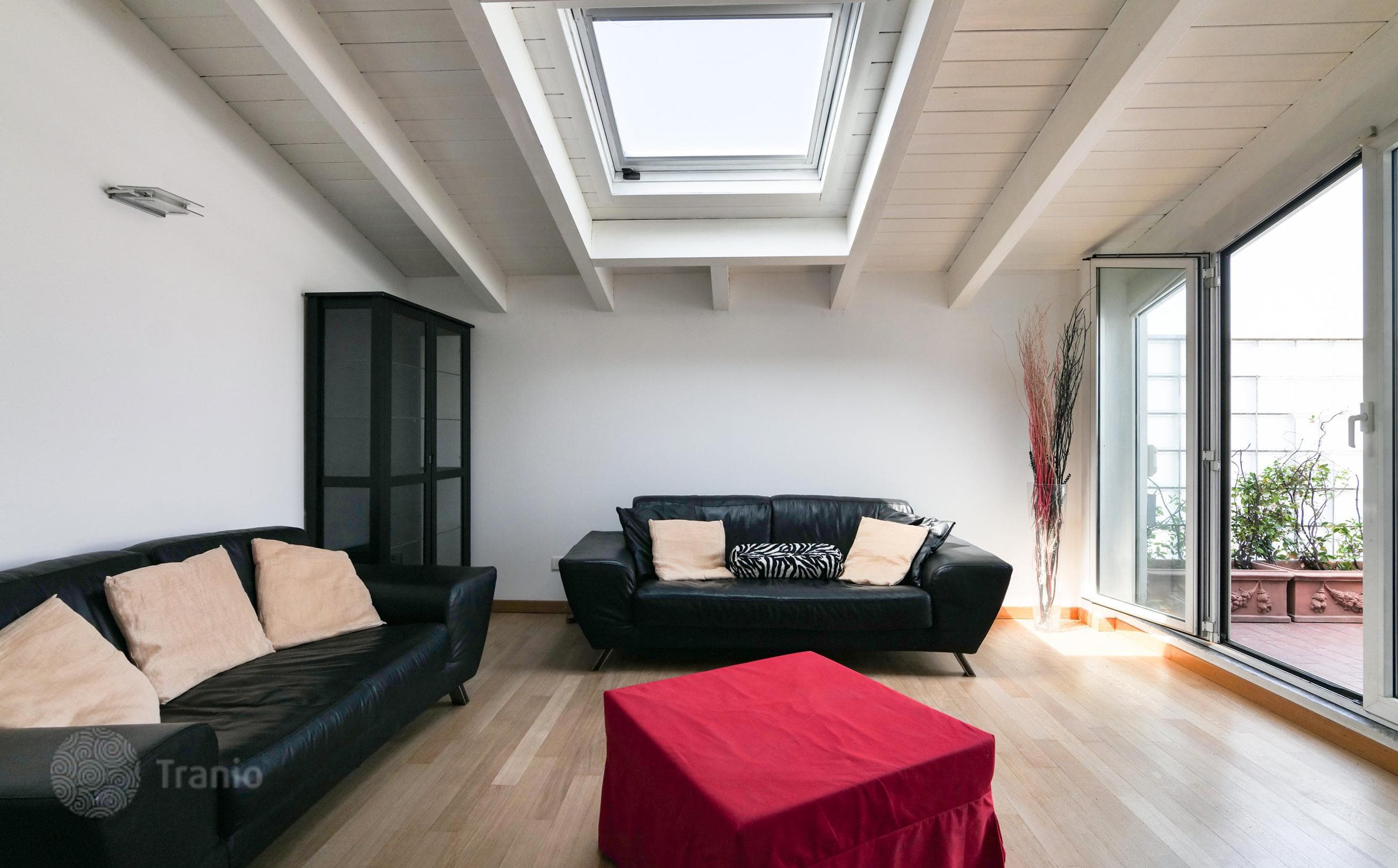 2-Bedroom Penthouse in Milan, Italy, photo 4