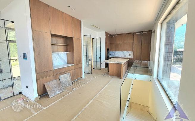 3-Bedroom Villa with Sea View in Przno, Budva