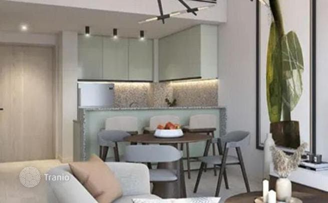 Luxury Apartment with Balcony in Golf Gate 2, Damac Hills, Dubai, photo 3