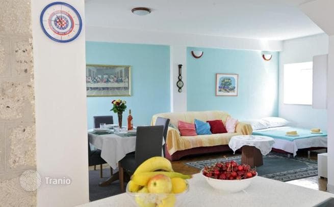 Furnished House with Garden and Panoramic Views in Solin, Split