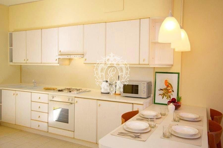 1-Bedroom Apartment in Menaggio, Como, photo 3