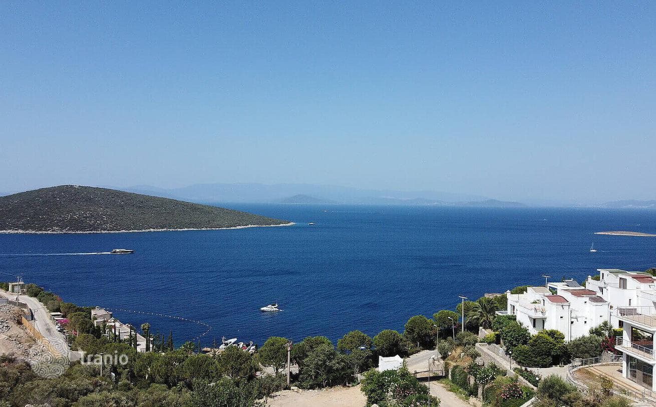 3-Bedroom Villa with Private Garden and Sea View in Turgutreis, Bodrum, photo 3