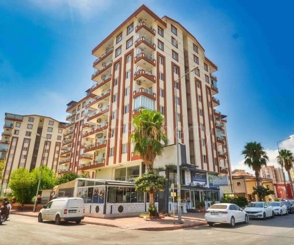 4-Room Apartment in Antalya, Turkey