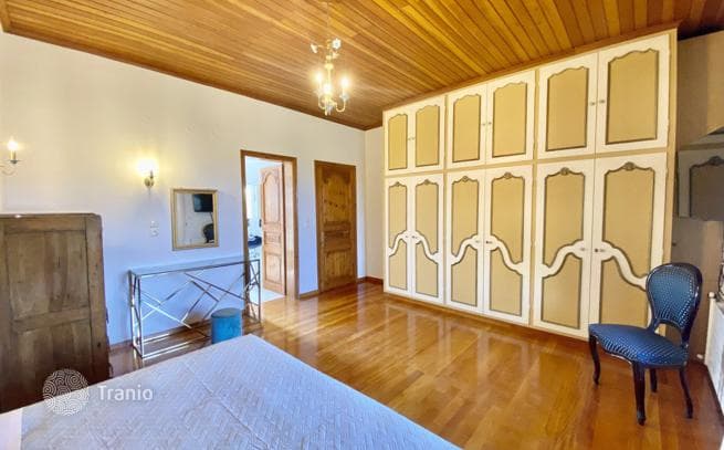 Villa with Gardens in Sgombo, Corfu, photo 5