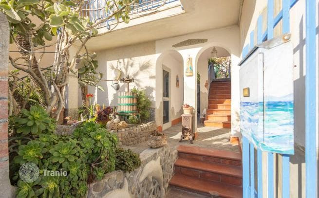 3-Bedroom Villa in Liguria, Italy, photo 5