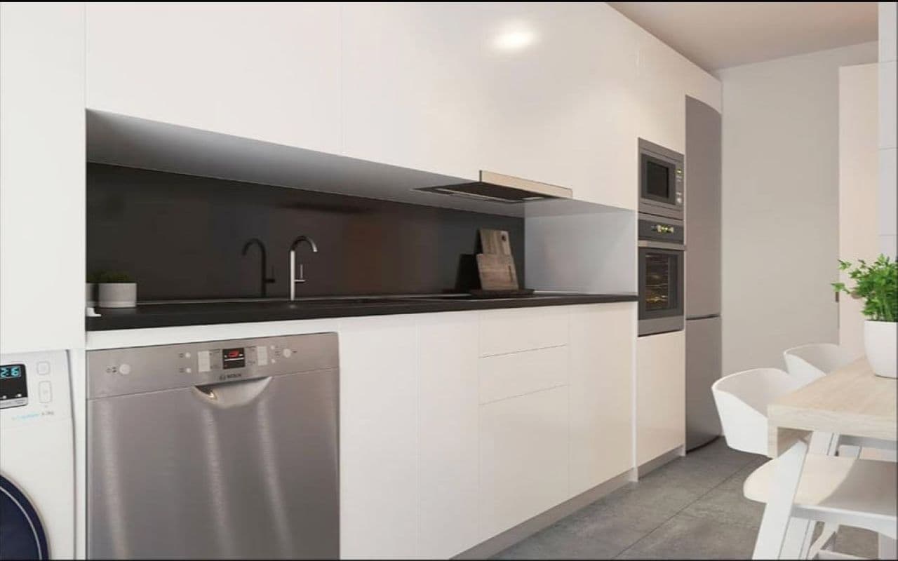 3-Bedroom Apartment in Valencia, photo 5