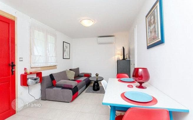 2-Bedroom House with Private Pool and Garden in Šolta, photo 2