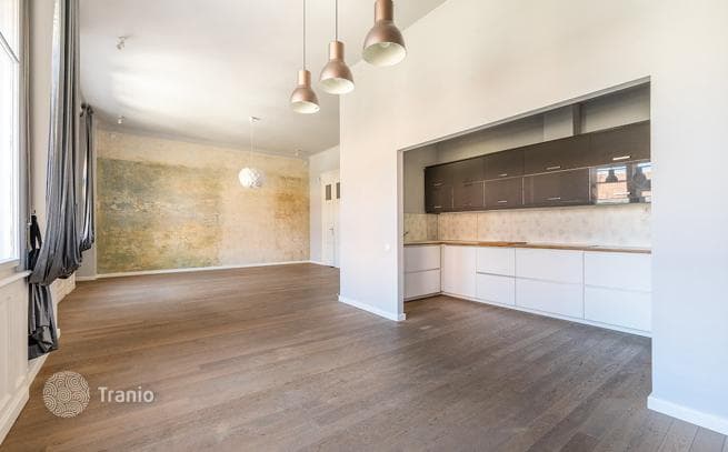 3-Bedroom Apartment in Budapest, Hungary, photo 5