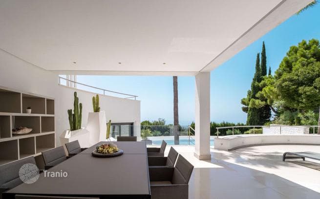 4-Bedroom Luxury Villa with Private Pool and Sea View in La Zagaleta, Malaga, photo 4