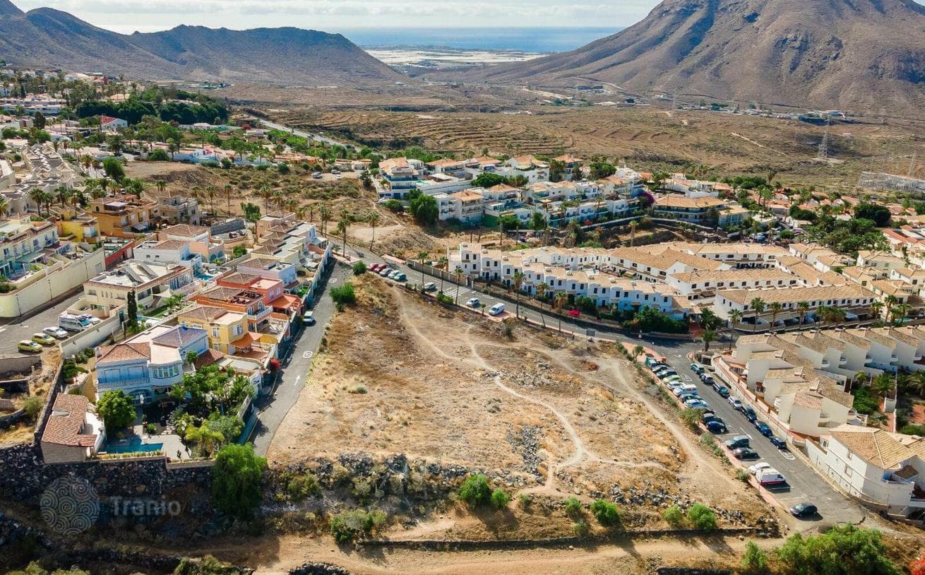 Large Land Plot for Development in Chayofa, Tenerife, photo 2