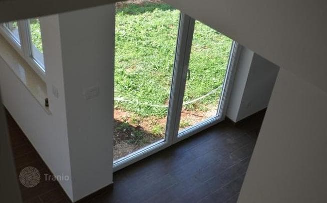 2-Bedroom Apartment with Air Conditioning in Dubrovnik, photo 3