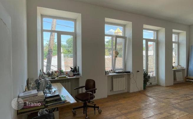 2-Bedroom Apartment in Old Tbilisi, Tbilisi, photo 3