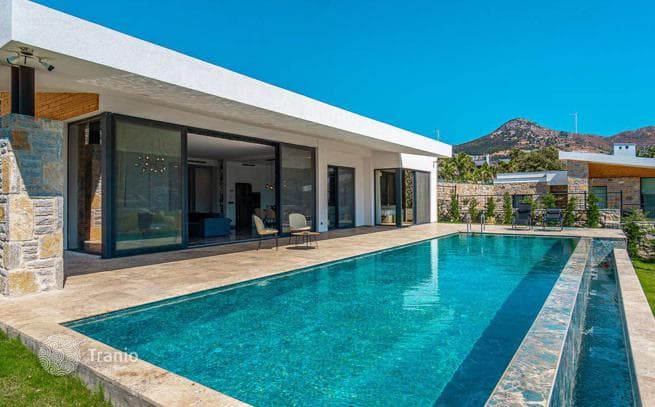 3-Bedroom Villa with Sea Views and Private Pool in Yalikavak, Bodrum