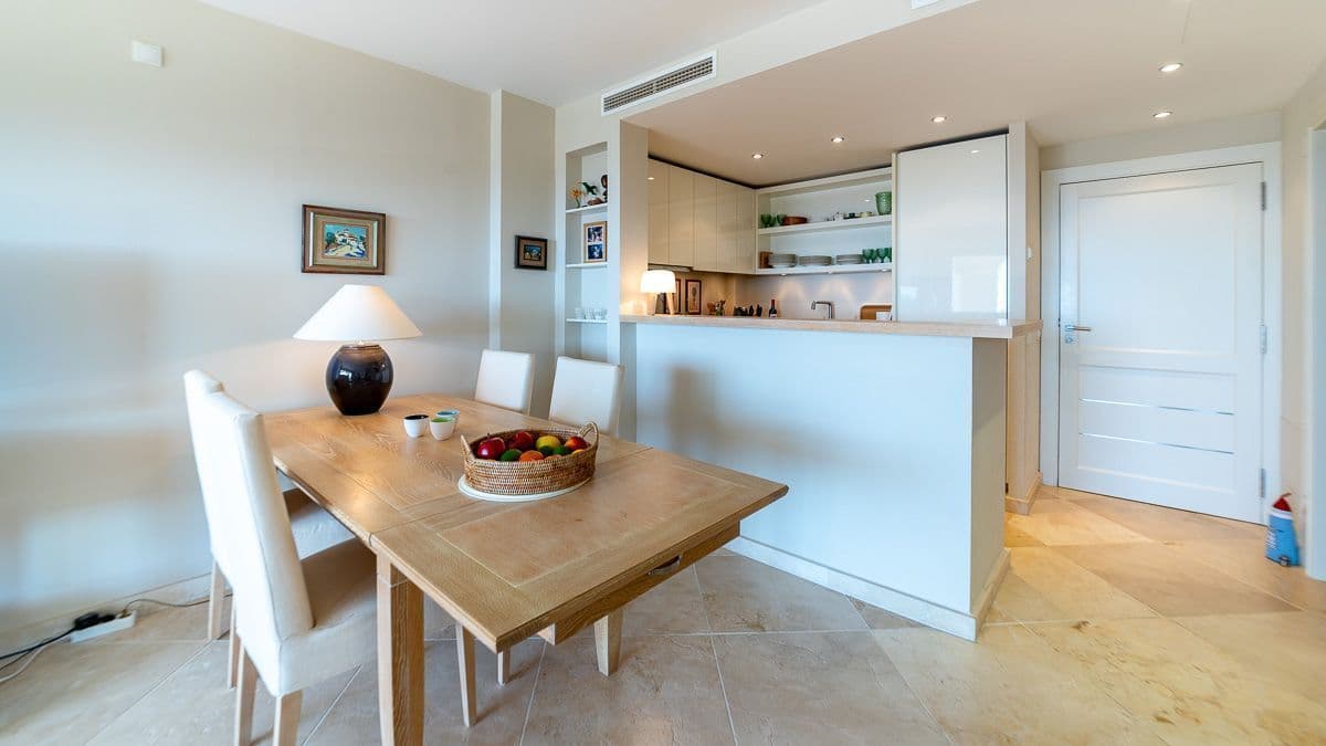 2-Bedroom Apartment in Andratx, photo 4