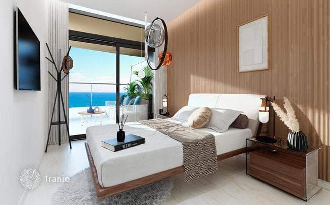 3-Bedroom Penthouse with Roof Terrace in Benidorm, photo 2