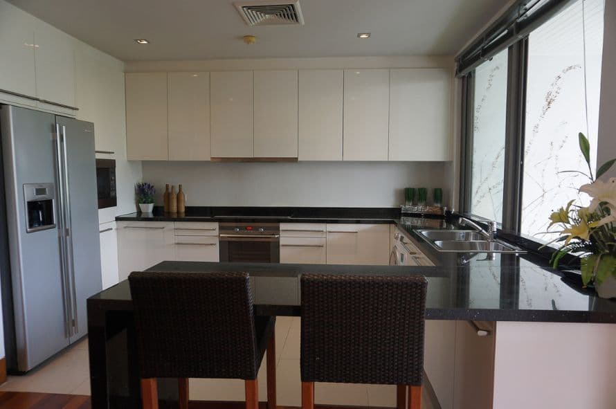 4-Bedroom Apartment in Phuket, photo 3