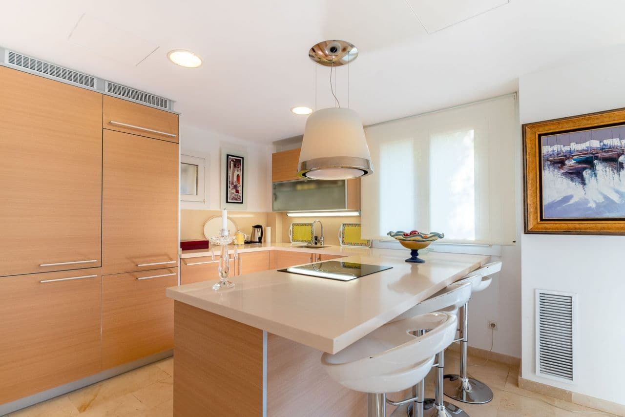 2-Bedroom Apartment in Andratx, photo 3