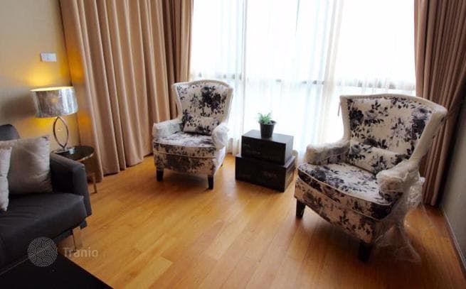 3-Bedroom Condo in Watthana, Bangkok, photo 3