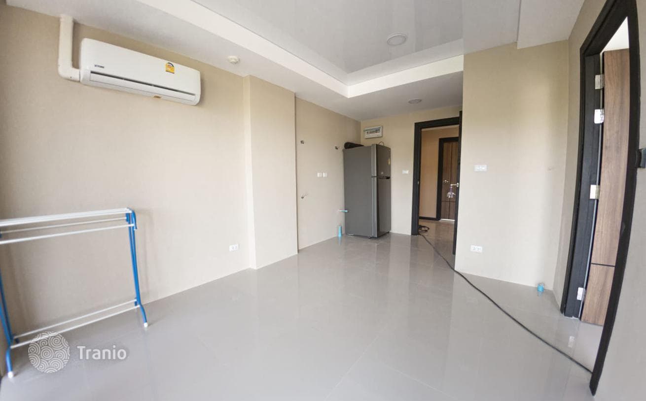 Studio Apartment with Pool View in Phuket City, Phuket