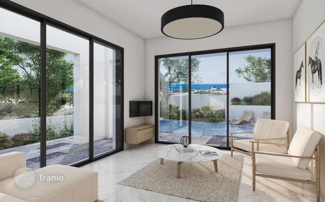 Beachfront Apartment 200 m from the Sea in Chlorakas, Paphos