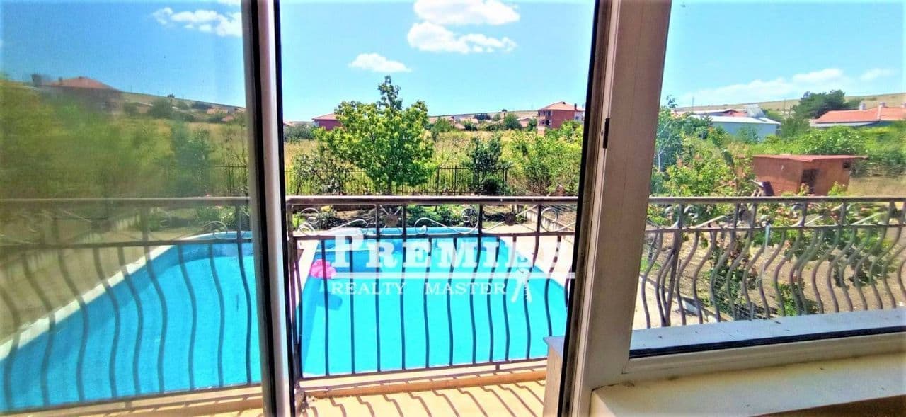 1-Bedroom Apartment in Tankovo