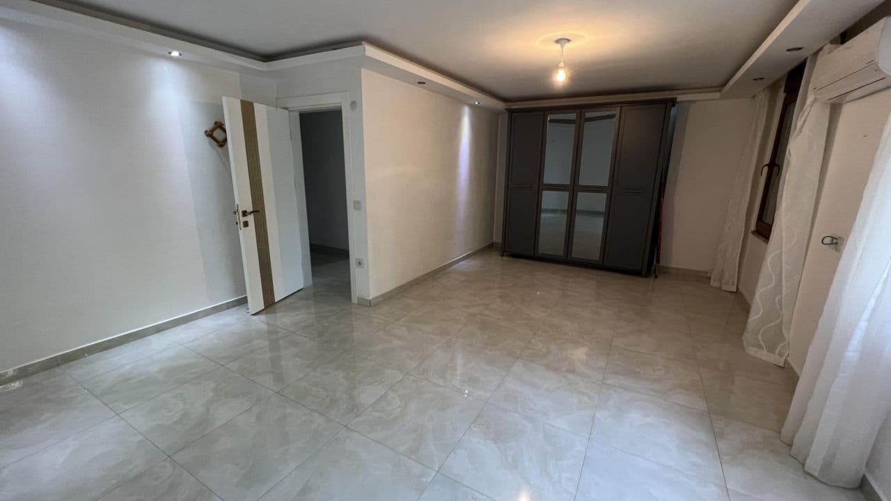 4-Bedroom Penthouse in Kestel, Alanya, photo 3