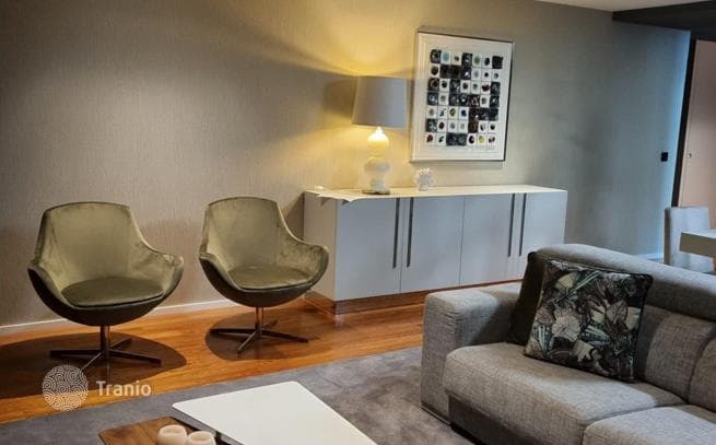 2-Bedroom Apartment with Pool and Garage in Funchal, photo 3
