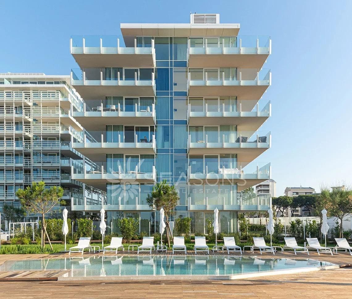 3-Bedroom Apartment in Jesolo, photo 3