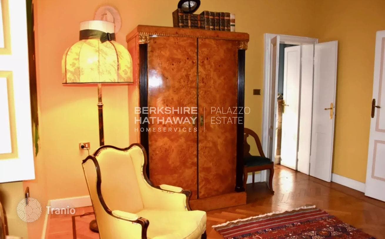 12-Bedroom Villa in Brunate, Como, photo 5