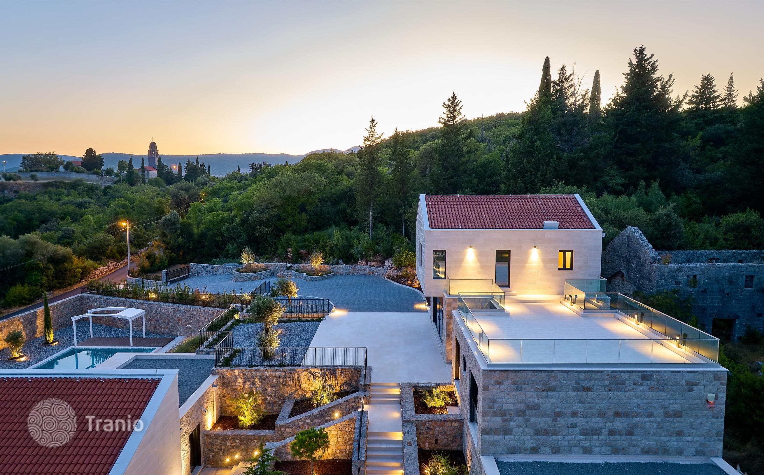 6-Bedroom Villa with Private Pool in Tivat, Montenegro, photo 2