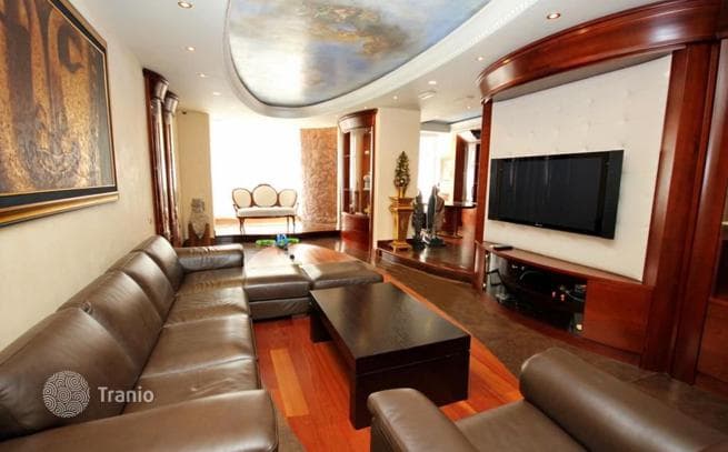 2-Bedroom House with Sauna in Susanj, Bar