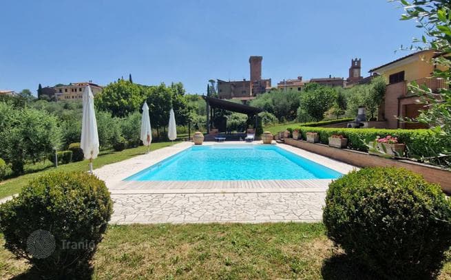 4-Bedroom Villa in Marciano della Chiana, photo 3