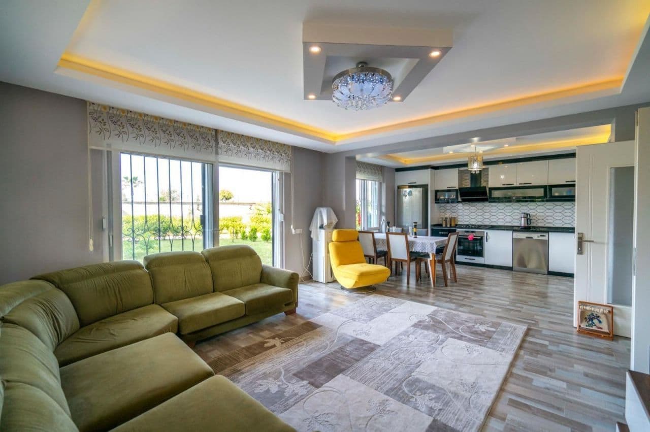 6-Bedroom Penthouse in Kestel, Alanya