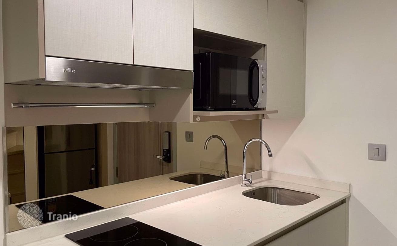 1-Bedroom Condo in Sathon, Bangkok, photo 3