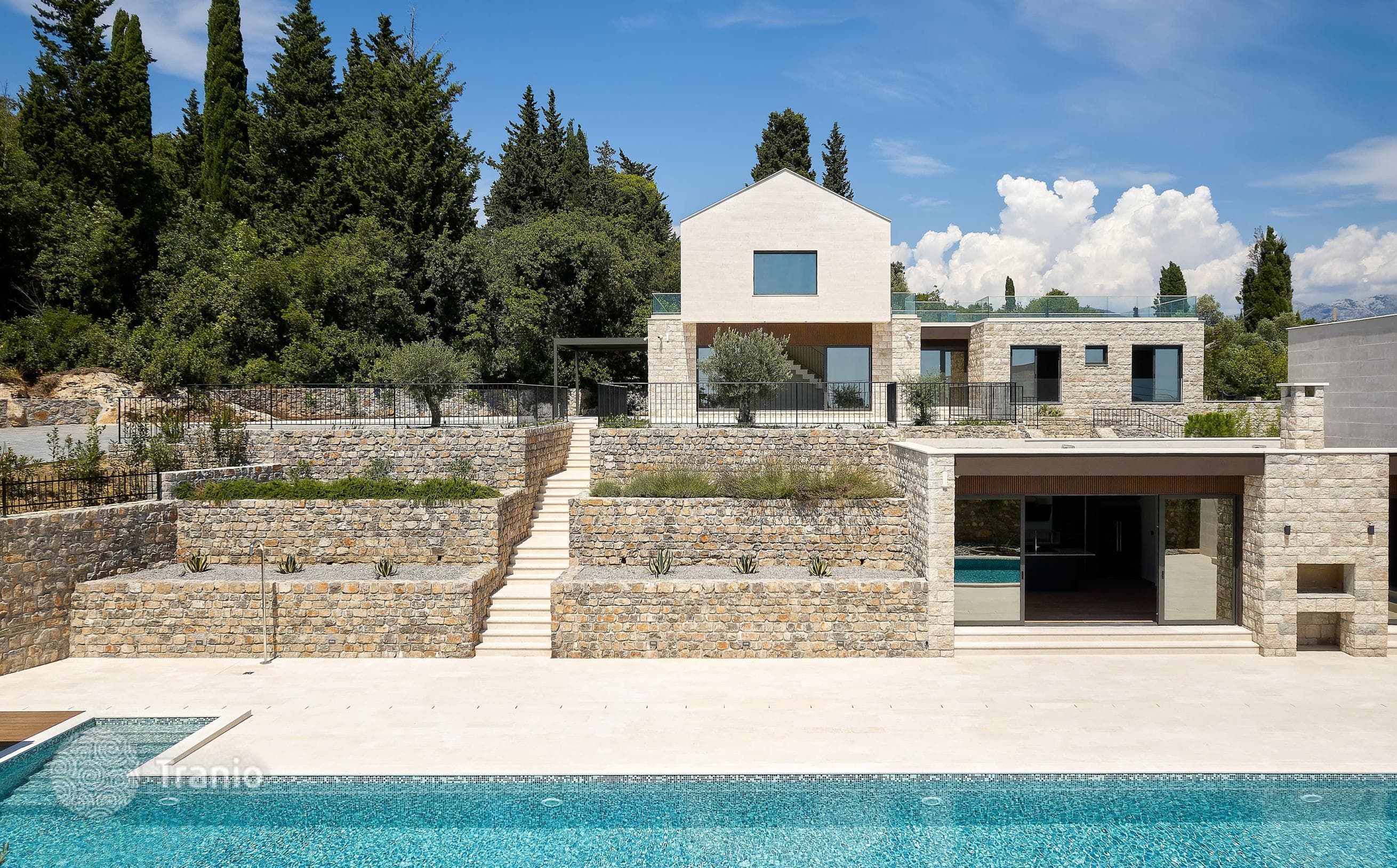 6-Bedroom Villa with Private Pool in Tivat, Montenegro, photo 4