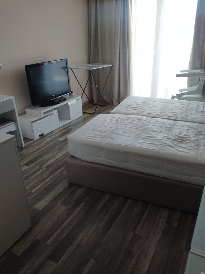 Studio Apartment on the Beachfront in Shkorpilovtsi, photo 5