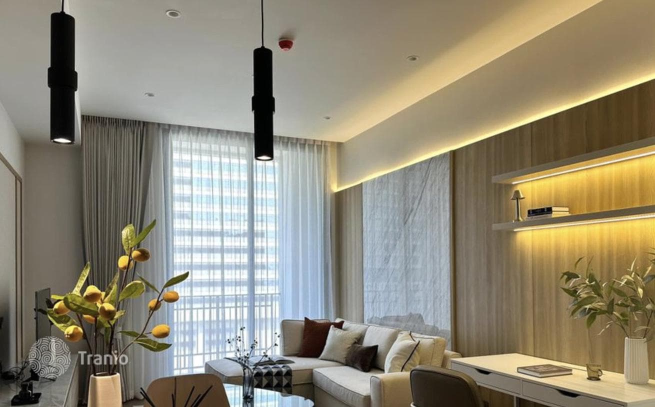 1-Bedroom Condo in Luxury Development, Pathum Wan, Bangkok, photo 3