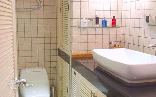 1-Bedroom Condo in Bang Rak, Bangkok