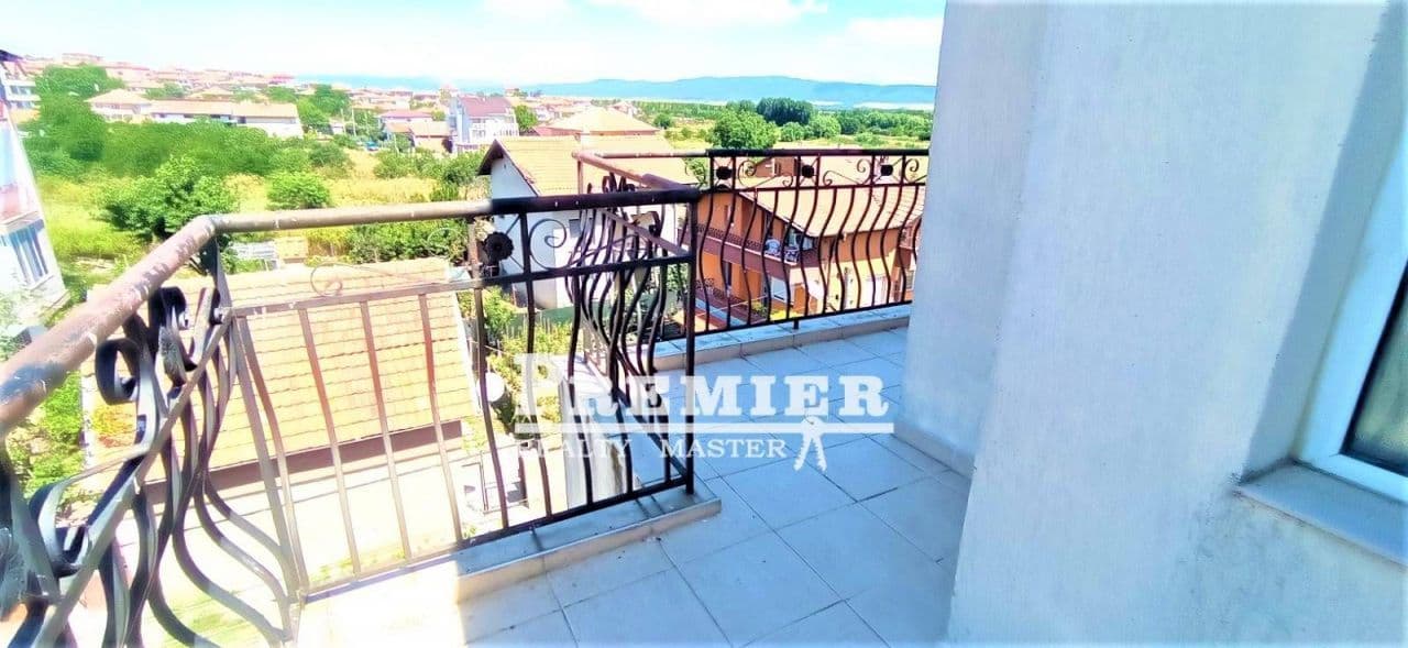 1-Bedroom Apartment in Tankovo