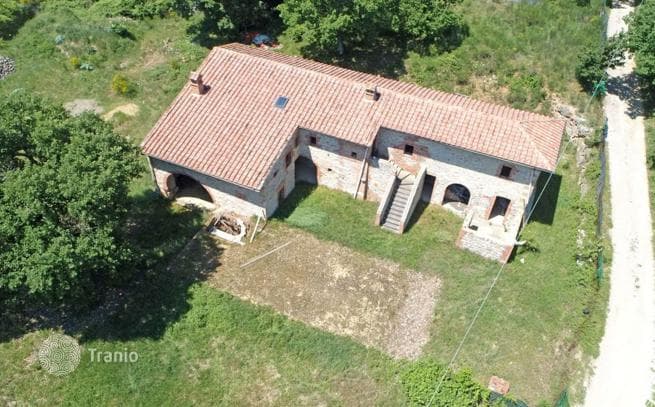 4-Bedroom Villa in Siena, Italy, photo 5